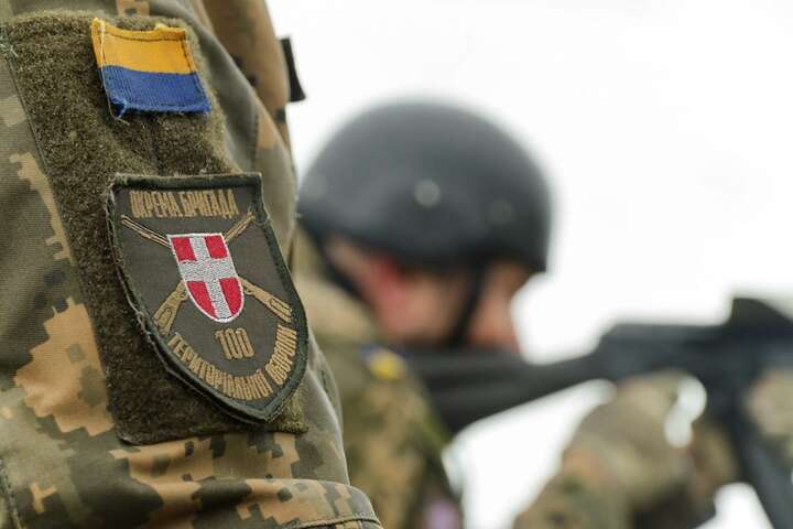 Напад Росії: українці зможуть отримати зброю за спрощеною процедурою 