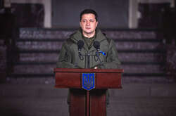 Президент доручив генеральному штабу Збройних Сил України, Кабінету міністрів України, обласним, Київській міській військовим адміністраціям координувати роботу.