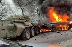  Підбиті танки під Глуховом 24 лютого 2022 року. 