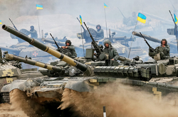 Українська армія заходить у Київ для оборони міста