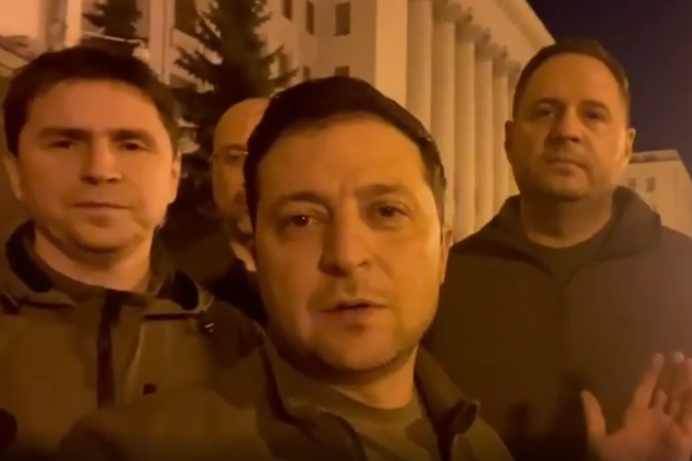 «Мы в Киеве. Мы защищаем Украину» Зеленский опубликовал видео с Ермаком и Подоляком 