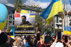 В Туреччині масові акції проти агресії Росії в Україні (фото, відео)