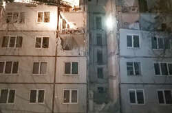  Разрушенный дом в Харькове после попадания снаряда 