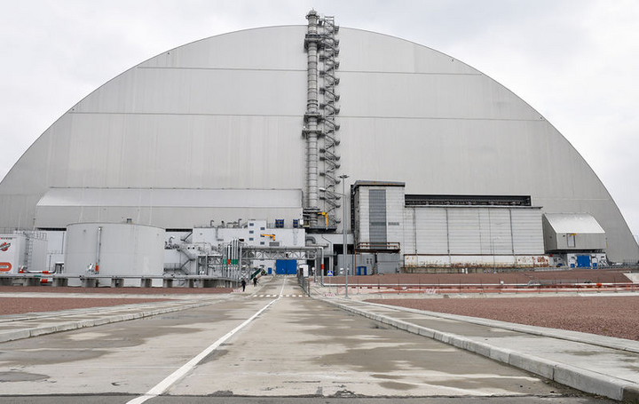 Російські загарбники Чорнобильської АЕС отримують сильне опромінення