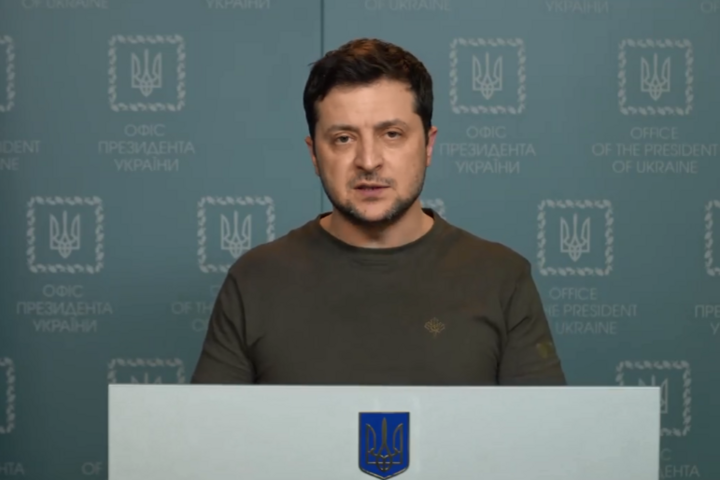 Українці сильні й добрі, але не для ворога: Зеленський розказав про втрати РФ (відео)