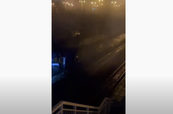 Ворог цілився в Міноборони. Біля київського вокзалу впали рештки ракети (відео)