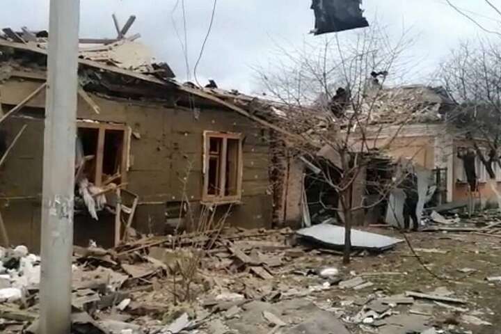 Авіаудар по Чернігову: кількість жертв значно зросла (відео)