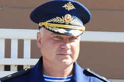  Суховецький до минулого року командував 7-ю гвардійською десантно-штурмовою дивизією 