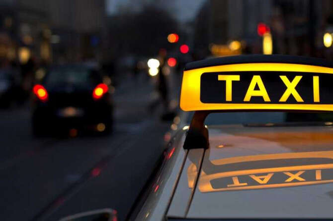 На Харківщині у таксистів, що накручують захмарні ціни, будуть забирати авто