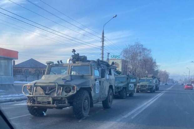 Окупанти кидають військову техніку і тікають з Миколаєва 