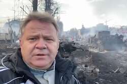 Під час обстрілу поранено мера Бучі