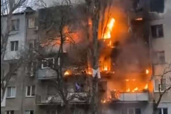 Двенадцатый день войны: русские войска бомбят населенные пункты Украины