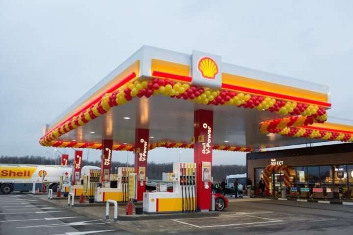 Shell объявила об отказе от российских нефти и газа – Bloomberg