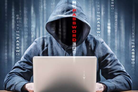 Російські хакери атакують українські сайти та поширюють шкідливі файли