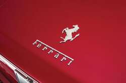 Ferrari йде з російського ринку і пожертвує 1 млн євро Україні