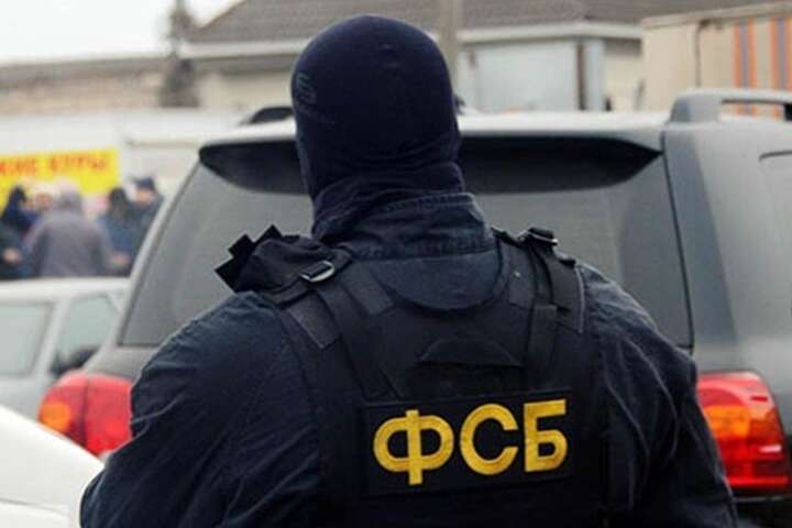 У Криму паніка: працівники ФСБ  продають квартири і вивозять сім'ї