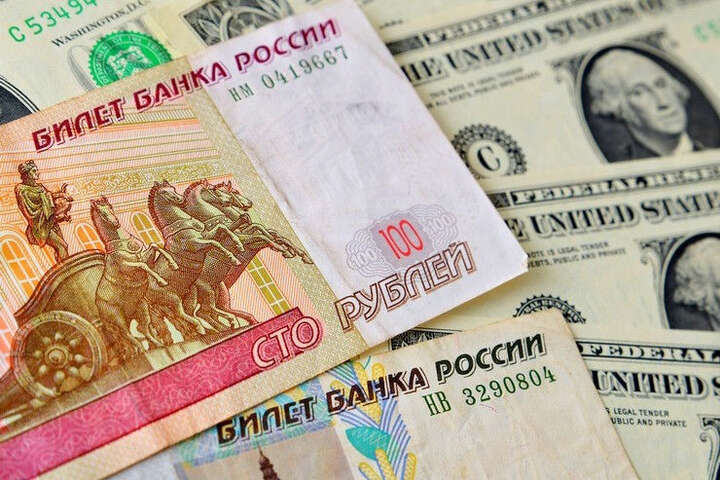«Це – пі@дец». Ксенія Собчак оцінила нову фінансову реальність Росії