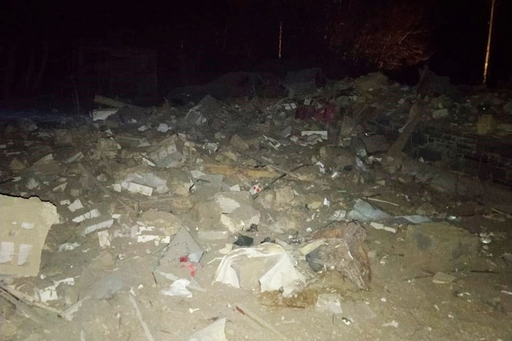 У Житомирі розбомбили гуртожиток, четверо людей загинуло 
