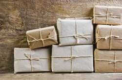 Іноземні поштові служби розпочали безкоштовну адресну доставку до України