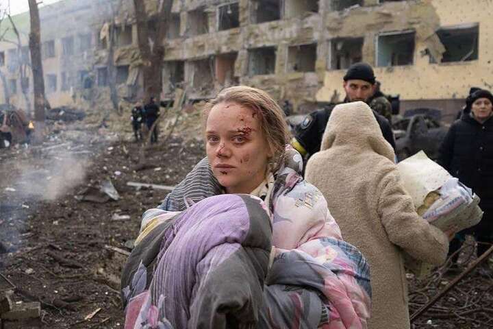 Наслідки звірства російських окупантів у Маріуполі (фото)