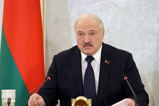 «Спокійно не буде». Лукашенко готується до війни?