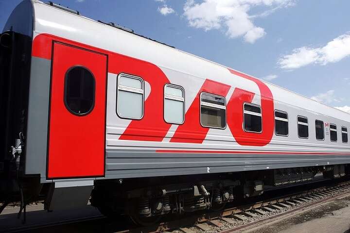 Криза поглиблюється: росіяни змушені пересаджуватися зі швидкісних потягів на звичайні електрички