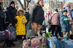 Евакуація. Із Сумської області за два дні вивезли 60 тисяч людей