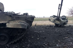  В Черниговской области наши защитники и защитницы существенно усилились трофейной российской бронетехникой 