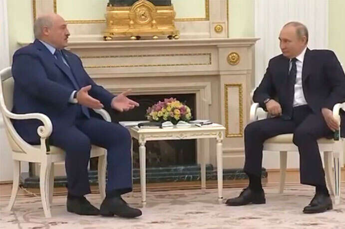 Білоруський диктатор затято переконував Путіна, що напад на Україну був виправданий
