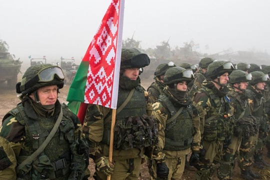 Лукашенко збирається ввести білоруські війська в Україну 
