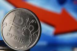 Падіння курсу рубля призводить до зростання інфляції