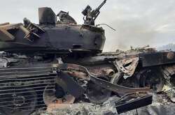 Під Миколаєвом колона окупантів підірвалася на мінах