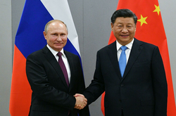 Китай більше не розглядає Росію, як партнера