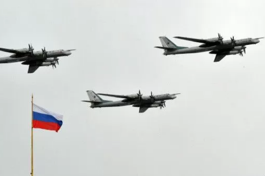 Як Росія застосовує стратегічну авіацію проти України