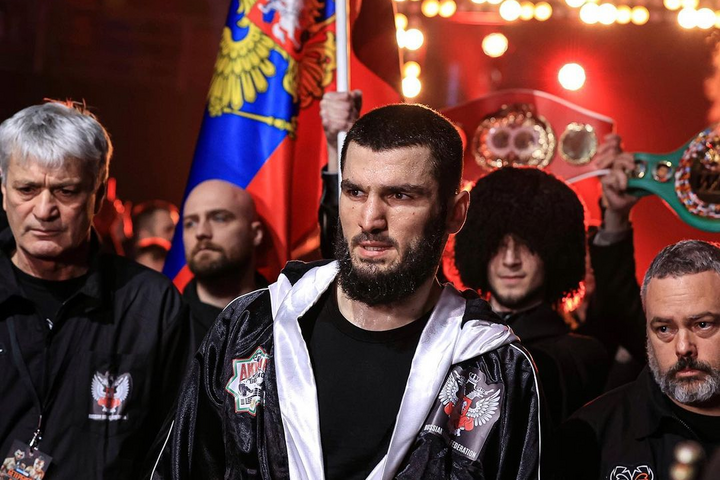 Чеченський боєць зрікся Росії, аби залишитися у спорті 