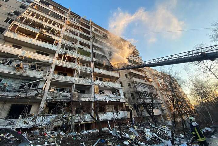 Ужасные последствия ночных обстрелов Киева (фото, видео)