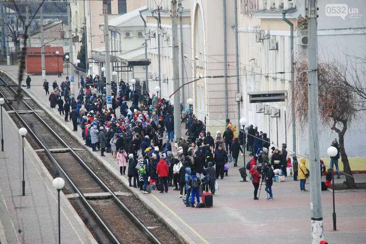 Укрзалізниця опублікувала графік додаткових евакуаційних потягів на 16 березня
