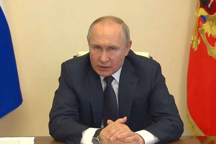 Путін зробив низку нових шокуючих заяв з бункера
