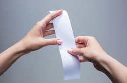 Російський уряд дозволив не видавати касові чеки через дефіцит паперу