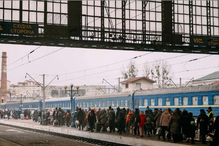 «Укрзалізниця» опублікувала графік евакуаційних потягів на 18 березня