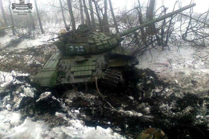 У Білорусі строковики відмивають російські танки від останків тіл