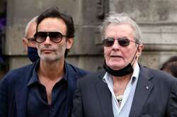 Ален Делон попросил сына помочь ему уйти из жизни