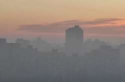 Київ затягло димом