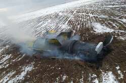 Українські військові демонструють майстерне володіння зброєю 