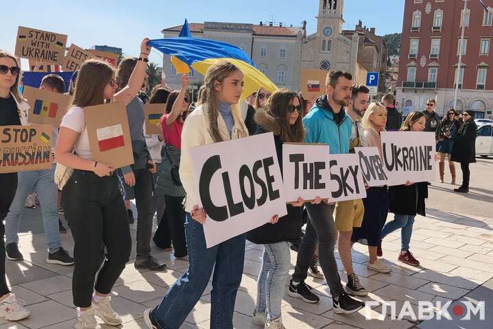 Студенты Европы требуют закрыть небо над Украиной (фото)
