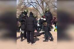 Мирных людей избили и пытались запугать