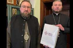  Митрополит Львівський і Сокальський ПЦУ Димитрій та настоятель Свято-Покровського храму Червонограда Ігор Деркач 