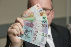 Білоруська влада запевняє, що не збирається переходити на російський рубль