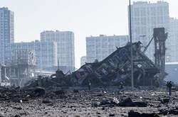 Через пожежі після авіаударів в столиці та в області спостерігається забрудненість повітря