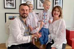 Елена Кравец выехала из Украины с детьми и родителями